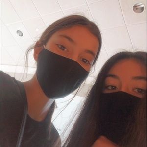 Meet your Posher, Stella